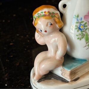 Mocco Miniature Cherub Kewpie Doll Bud Vase Collectible